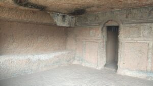 Thanale Cave No 13