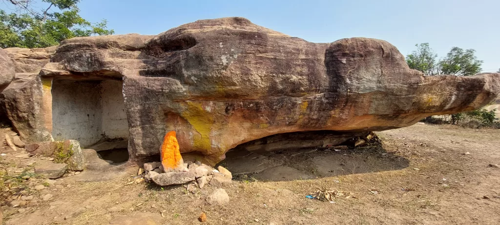 Kunghada Cave Natural